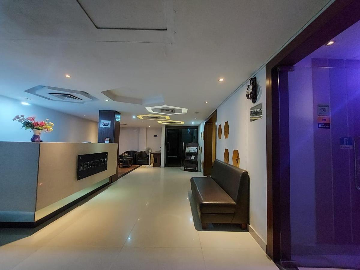 Orbit Hotel - Bagdogra Buitenkant foto