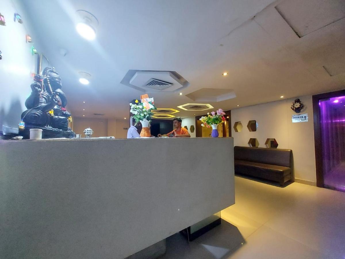 Orbit Hotel - Bagdogra Buitenkant foto